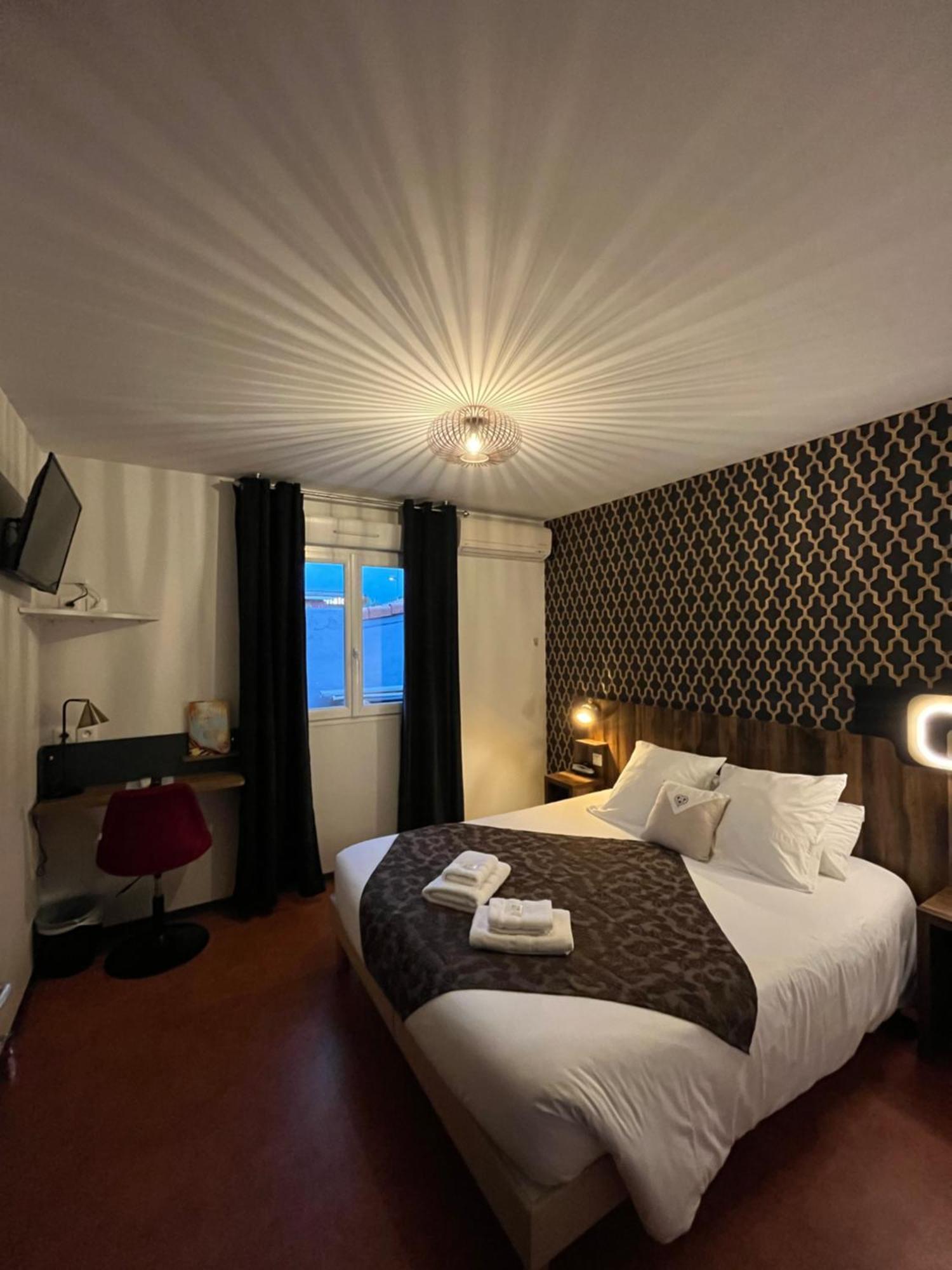 Fasthotel Mont de Marsan Buitenkant foto